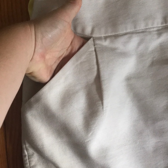 Insanely flattering J.Crew pencil skirt w/ POCKETS - Picture 3 of 6